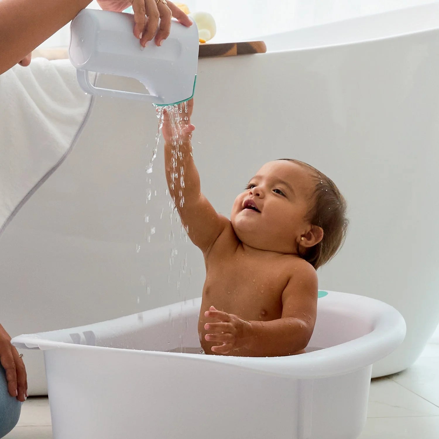 Control the Flow Polypropylene ABS Rinser, Bath Time Rinse Cup with Easy Grip Handle and Removable Rain Shower, White